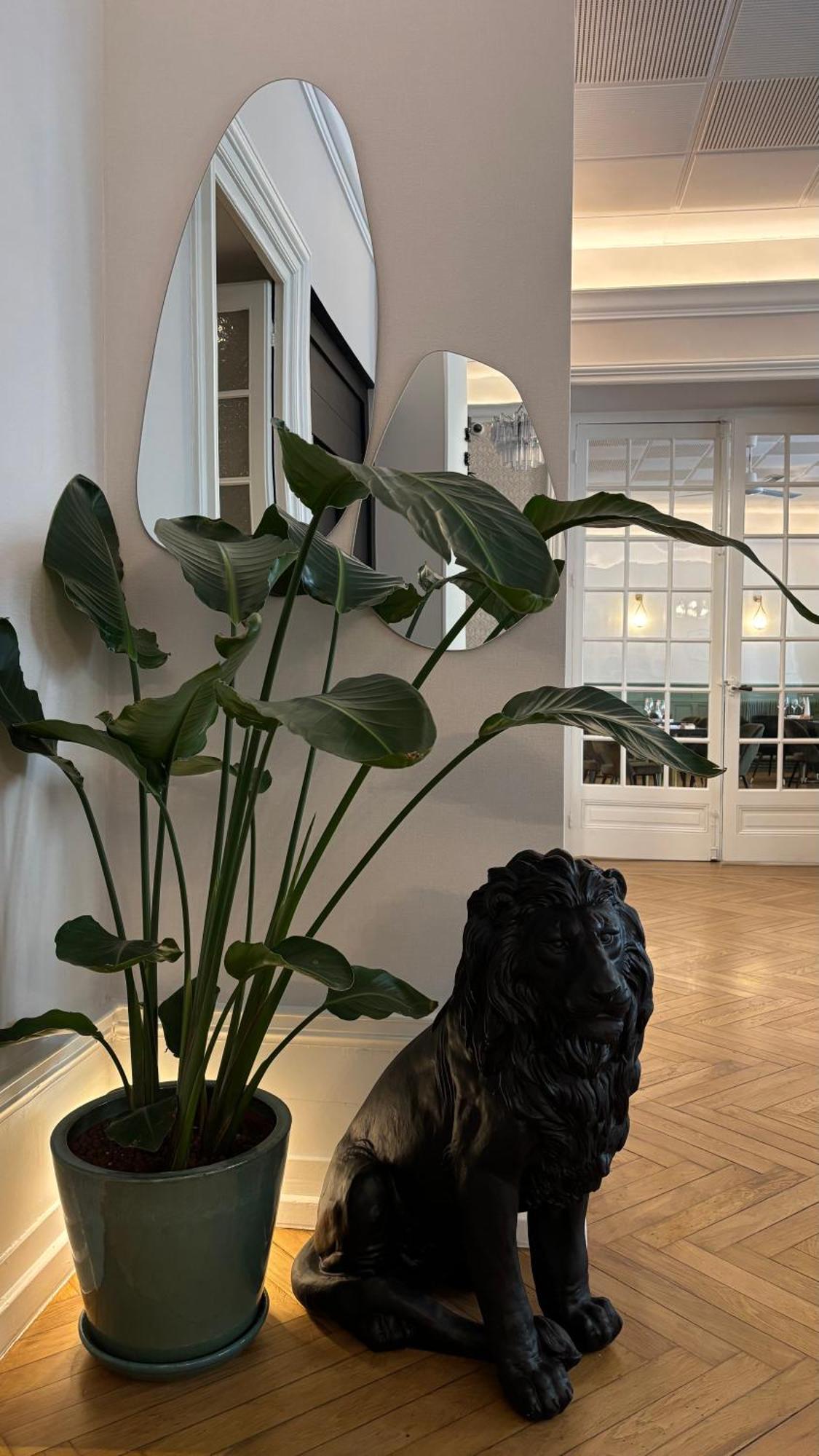 Logis Hotel Restaurant Grand Hotel De Lyon Вал-ле-Бан Екстериор снимка